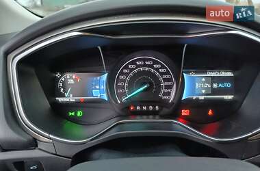 Седан Ford Fusion 2015 в Киеве