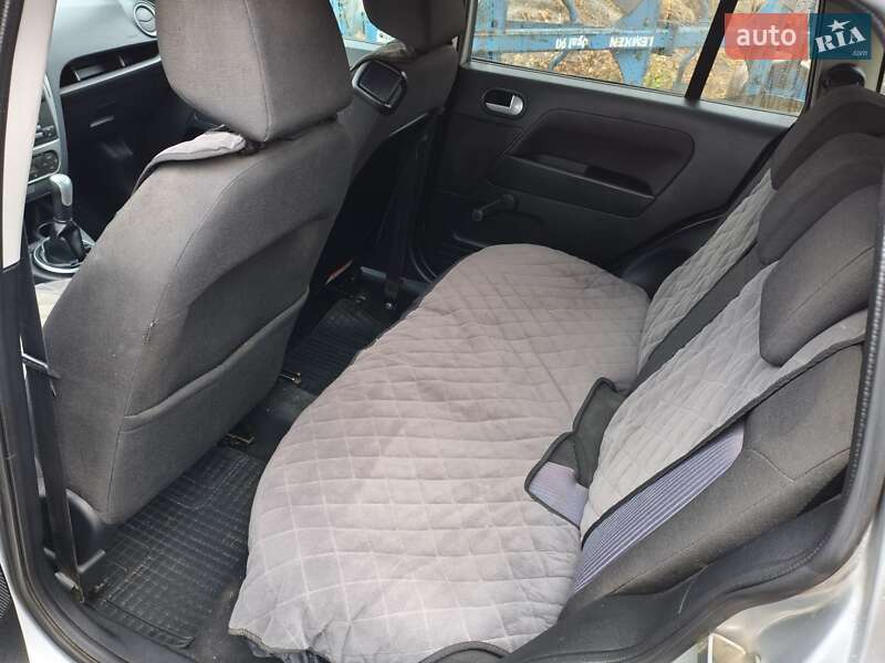 Хэтчбек Ford Fusion 2010 в Виннице фото 4 Хэтчбек Ford Fusion 2010 в Виннице