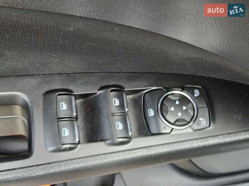 Седан Ford Fusion 2017 в Києві фото 15 Седан Ford Fusion 2017 в Києві