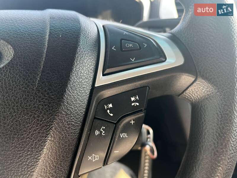 Седан Ford Fusion 2016 в Киеве фото 19 Седан Ford Fusion 2016 в Киеве