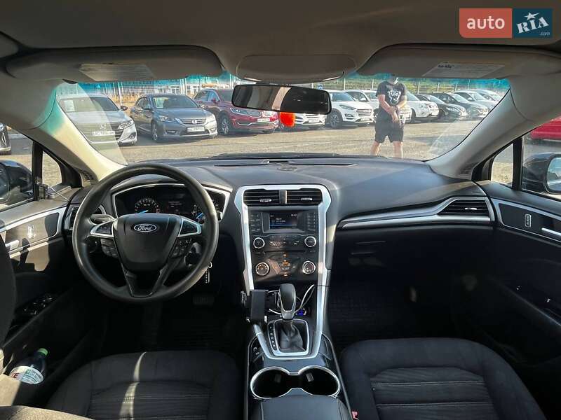 Седан Ford Fusion 2016 в Киеве фото 27 Седан Ford Fusion 2016 в Киеве