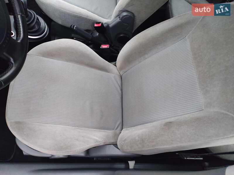 Хэтчбек Ford Fusion 2004 в Виннице фото 13 Хэтчбек Ford Fusion 2004 в Виннице