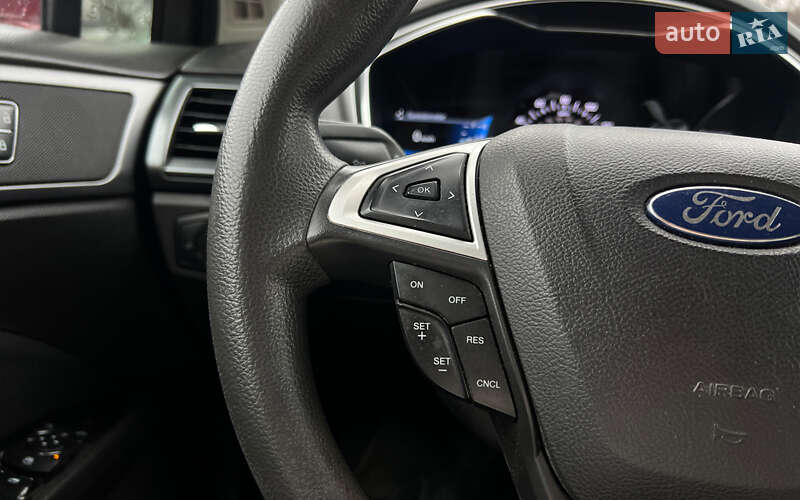 Седан Ford Fusion 2015 в Львові фото 9 Седан Ford Fusion 2015 в Львові