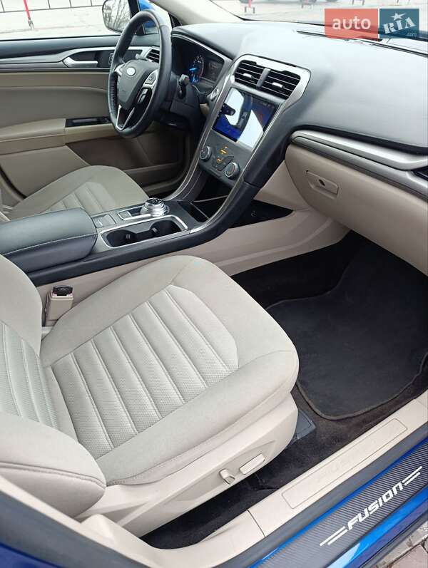 Седан Ford Fusion 2017 в Харькове фото 2 Седан Ford Fusion 2017 в Харькове