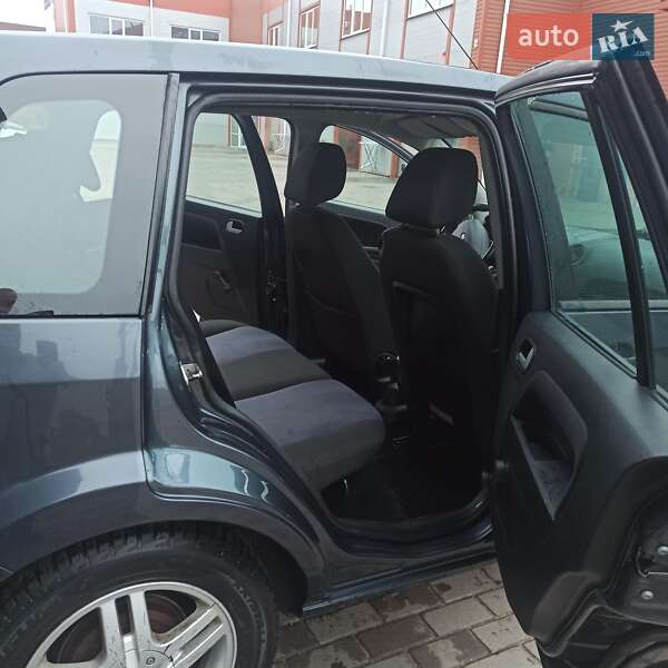 Хэтчбек Ford Fusion 2008 в Ивано-Франковске