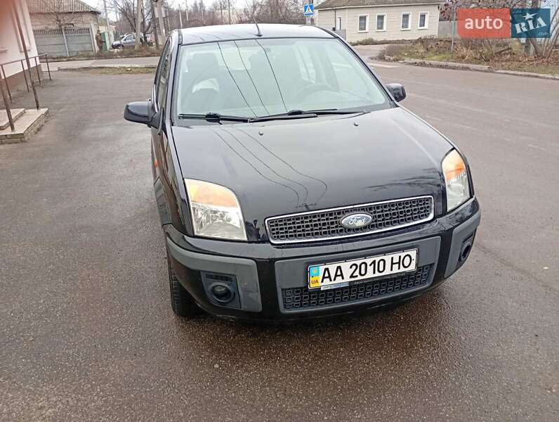 Хэтчбек Ford Fusion 2008 в Прилуках фото 5 Хэтчбек Ford Fusion 2008 в Прилуках