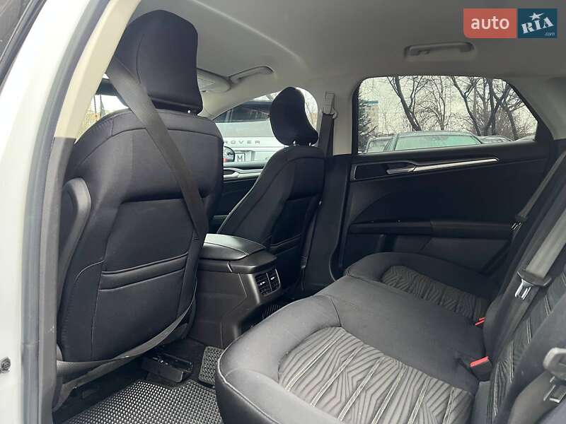 Седан Ford Fusion 2016 в Ивано-Франковске фото 25 Седан Ford Fusion 2016 в Ивано-Франковске
