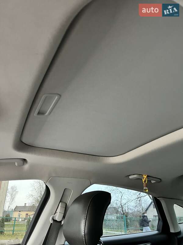 Седан Ford Fusion 2014 в Бродах