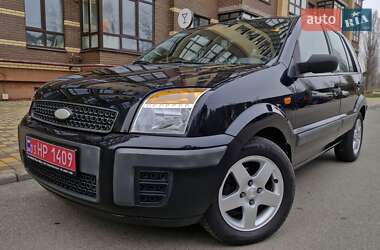 Хетчбек Ford Fusion 2006 в Чернігові