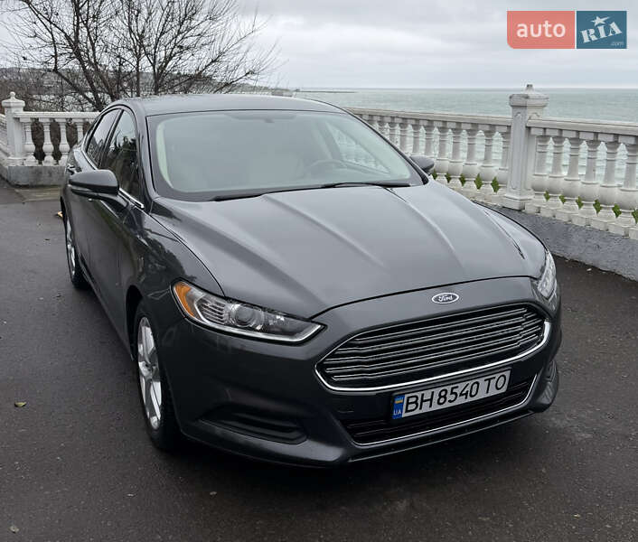 Ford Fusion 2015
