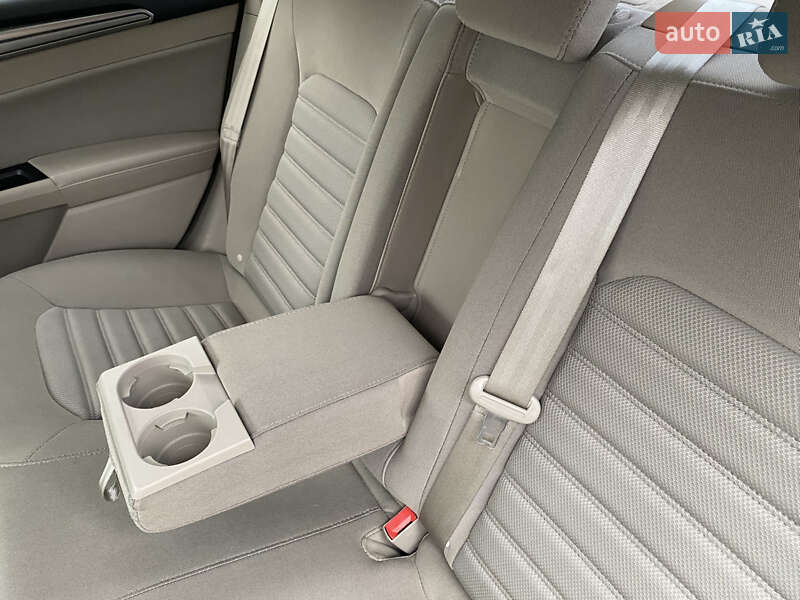 Седан Ford Fusion 2017 в Черновцах фото 30 Седан Ford Fusion 2017 в Черновцах