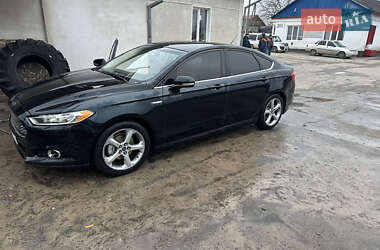 Седан Ford Fusion 2013 в Черновцах