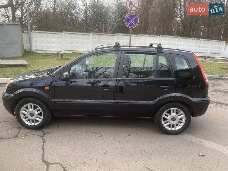 Хетчбек Ford Fusion 2008 в Львові