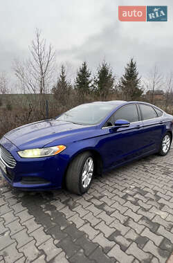 Седан Ford Fusion 2014 в Локачах