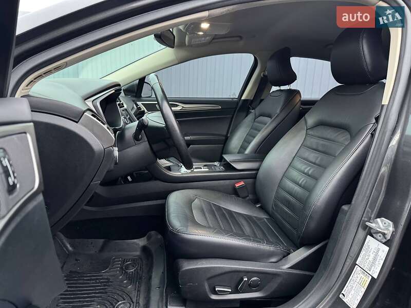 Седан Ford Fusion 2016 в Киеве фото 9 Седан Ford Fusion 2016 в Киеве