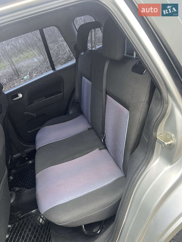 Хэтчбек Ford Fusion 2010 в Каменском