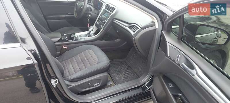 Седан Ford Fusion 2015 в Кременчуге фото 5 Седан Ford Fusion 2015 в Кременчуге