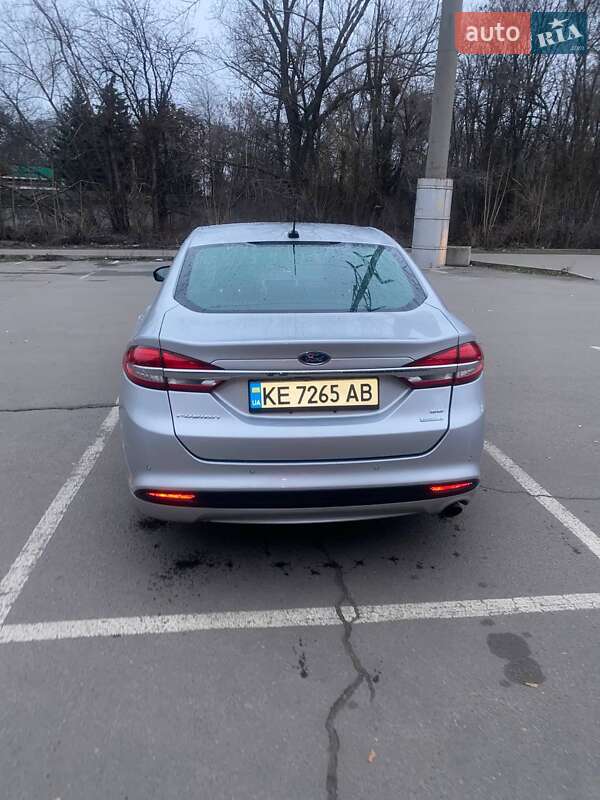 Седан Ford Fusion 2016 в Дніпрі