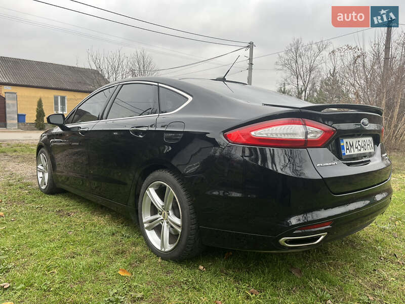 Седан Ford Fusion 2015 в Житомире