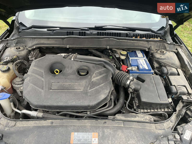 Седан Ford Fusion 2015 в Житомире