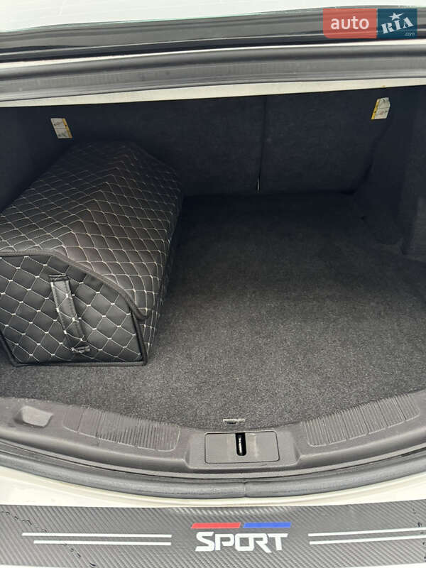 Седан Ford Fusion 2014 в Білгороді-Дністровському фото 16 Седан Ford Fusion 2014 в Білгороді-Дністровському