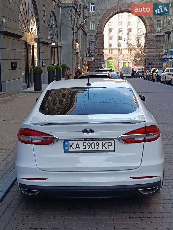 Седан Ford Fusion 2019 в Киеве фото 11 Седан Ford Fusion 2019 в Киеве