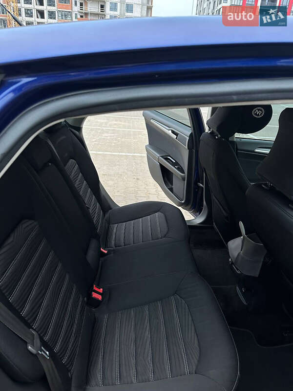 Седан Ford Fusion 2016 в Киеве фото 13 Седан Ford Fusion 2016 в Киеве