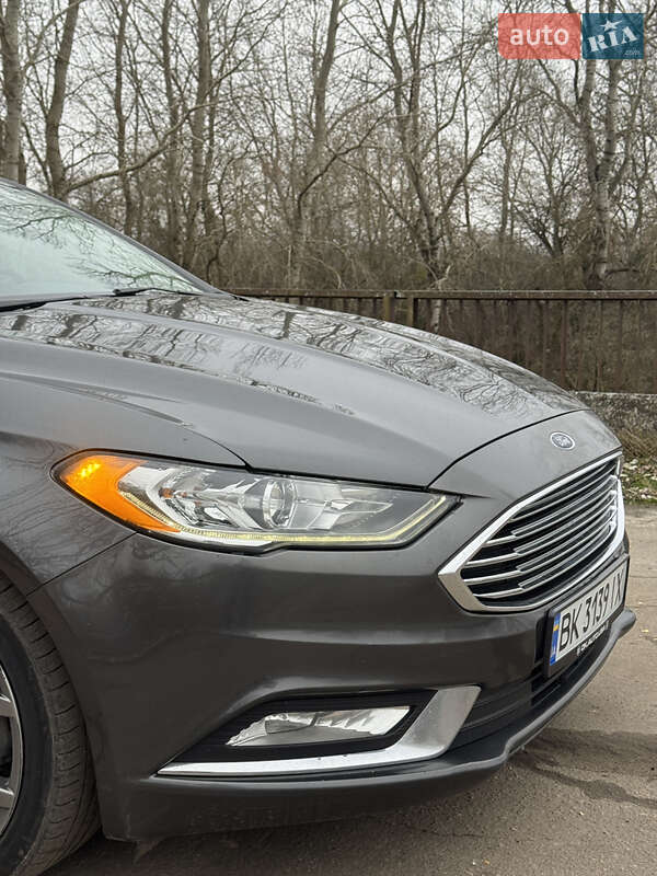Седан Ford Fusion 2017 в Ровно фото 4 Седан Ford Fusion 2017 в Ровно