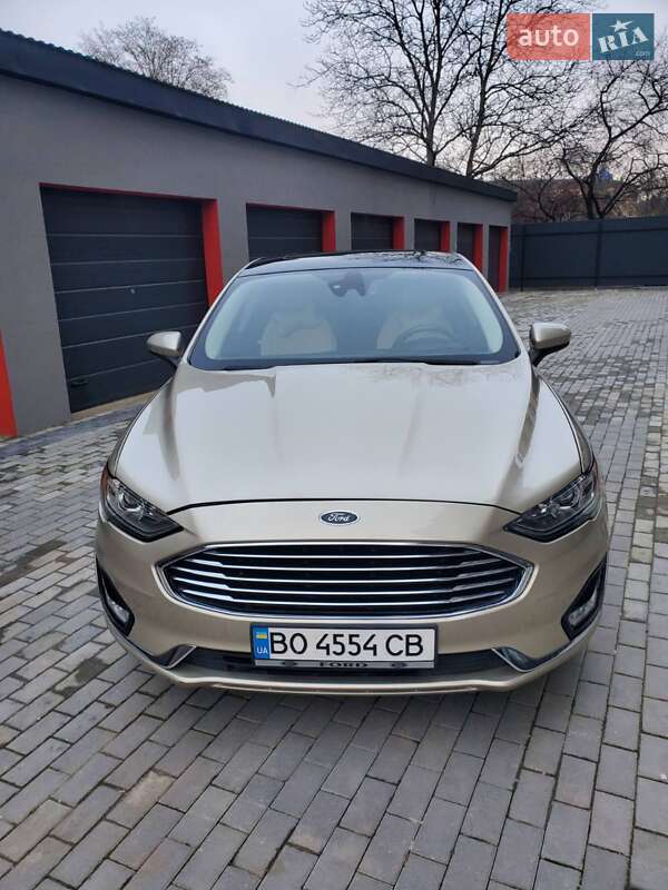 Ford Fusion 2019