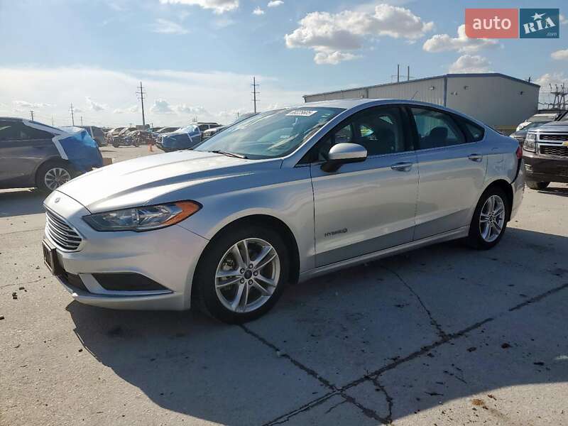 Седан Ford Fusion 2018 в Ровно фото Седан Ford Fusion 2018 в Ровно