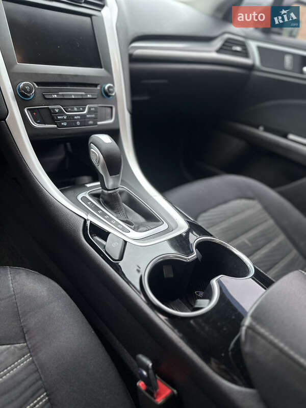 Седан Ford Fusion 2016 в Хмельницком фото 12 Седан Ford Fusion 2016 в Хмельницком