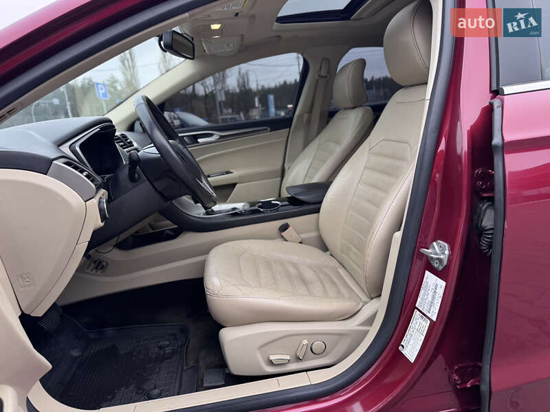 Седан Ford Fusion 2014 в Киеве фото 34 Седан Ford Fusion 2014 в Киеве