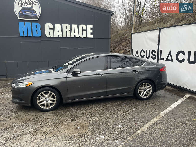 Седан Ford Fusion 2015 в Киеве