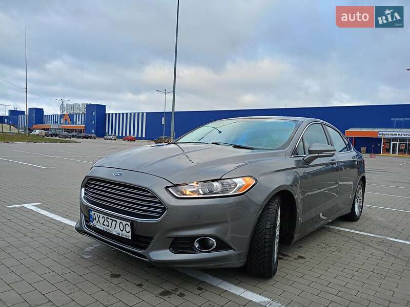 Седан Ford Fusion 2014 в Сумах