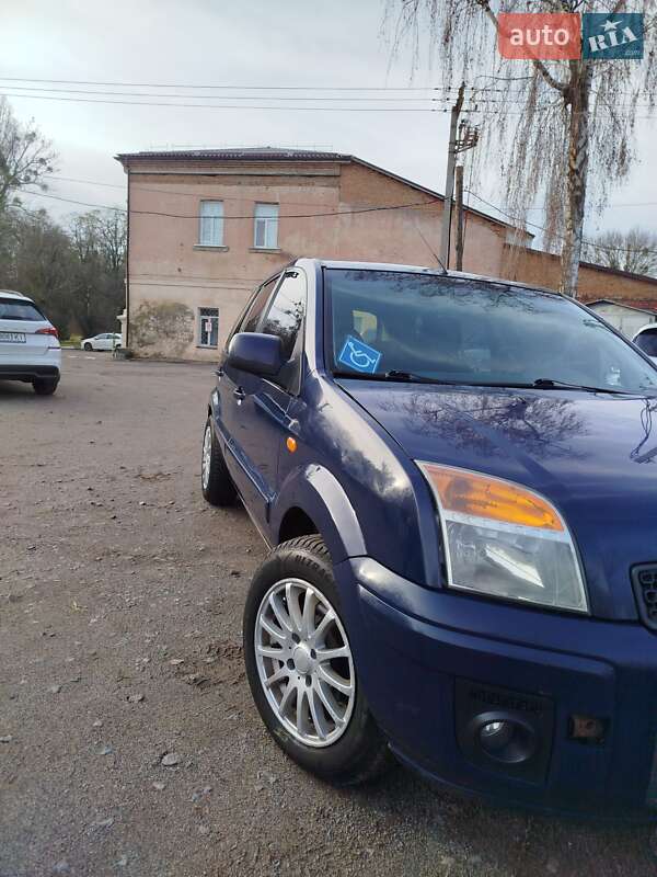 Хэтчбек Ford Fusion 2010 в Виннице