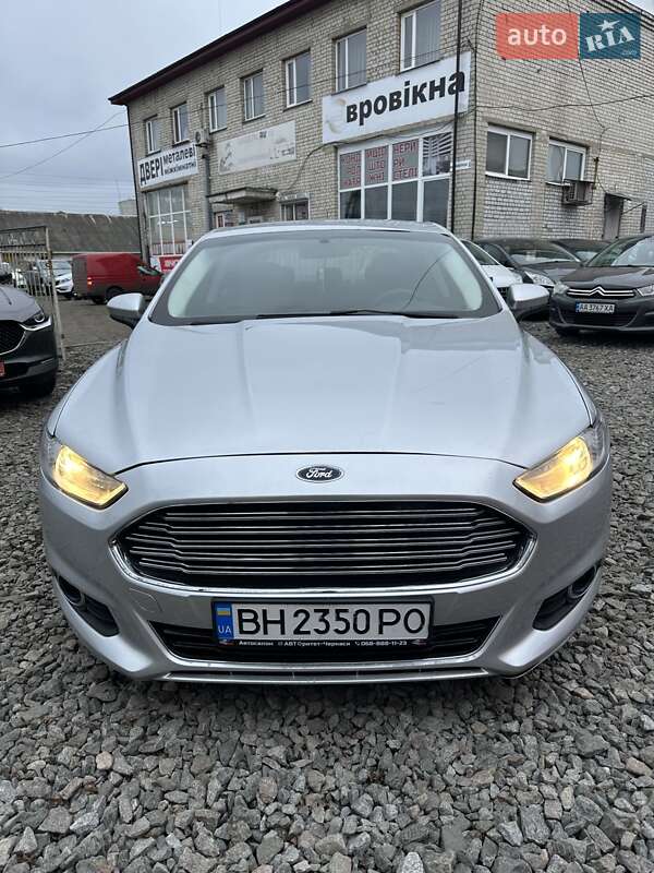 Седан Ford Fusion 2015 в Смеле фото 4 Седан Ford Fusion 2015 в Смеле