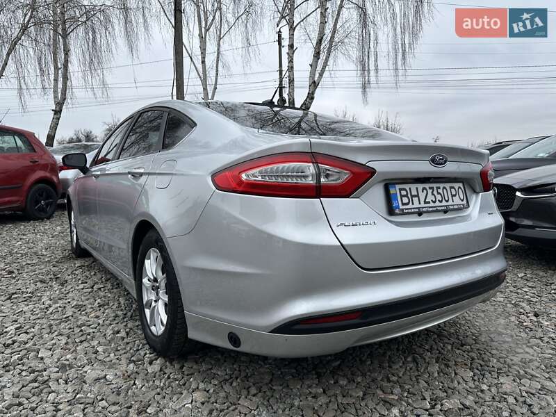 Седан Ford Fusion 2015 в Смеле фото 16 Седан Ford Fusion 2015 в Смеле