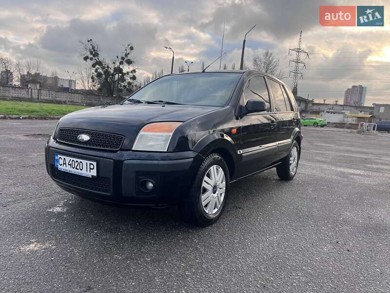 Хэтчбек Ford Fusion 2008 в Киеве фото 5 Хэтчбек Ford Fusion 2008 в Киеве