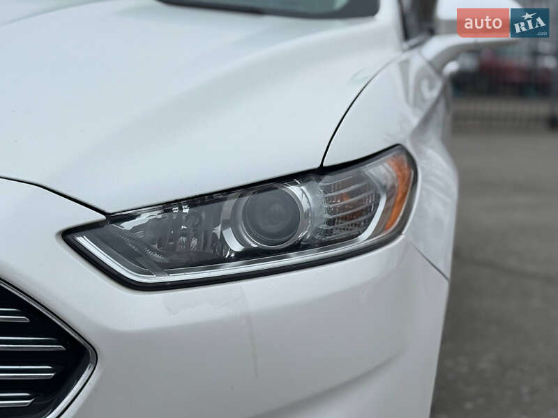 Седан Ford Fusion 2014 в Киеве фото 9 Седан Ford Fusion 2014 в Киеве