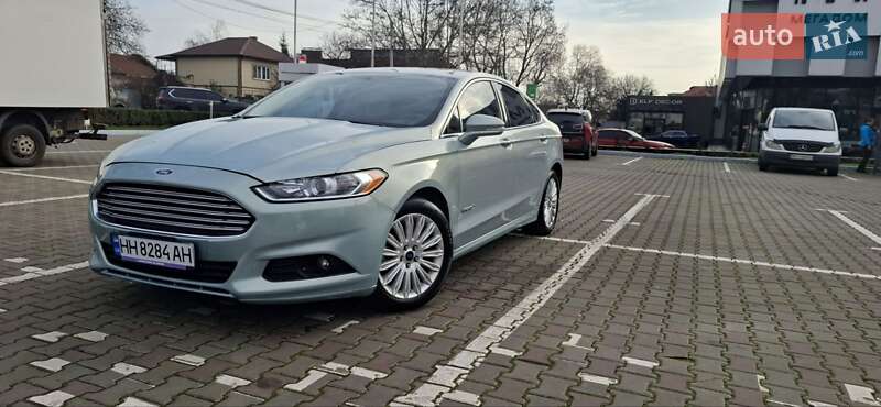 Седан Ford Fusion 2013 в Одессе