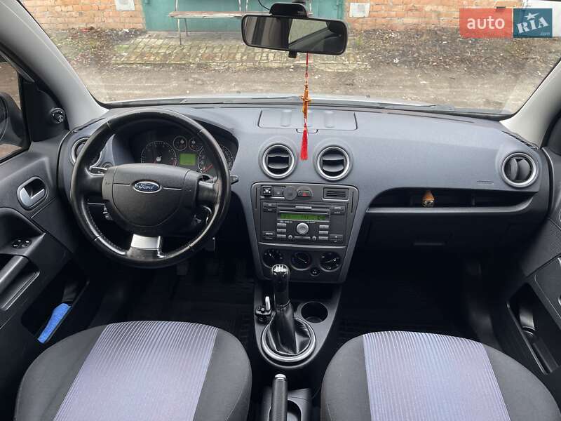 Хэтчбек Ford Fusion 2010 в Нежине фото 11 Хэтчбек Ford Fusion 2010 в Нежине