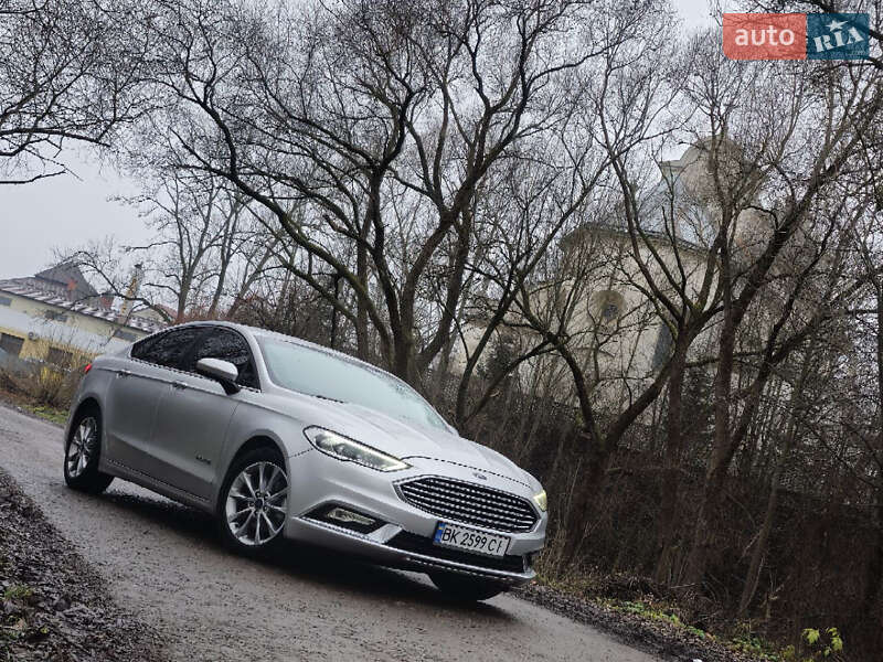 Седан Ford Fusion 2017 в Львове фото 4 Седан Ford Fusion 2017 в Львове