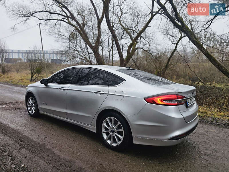 Седан Ford Fusion 2017 в Львове фото 14 Седан Ford Fusion 2017 в Львове