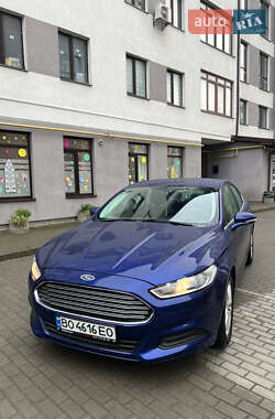 Седан Ford Fusion 2014 в Винниках