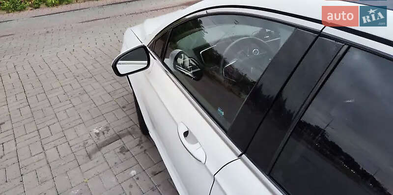 Седан Ford Fusion 2018 в Киеве фото 7 Седан Ford Fusion 2018 в Киеве