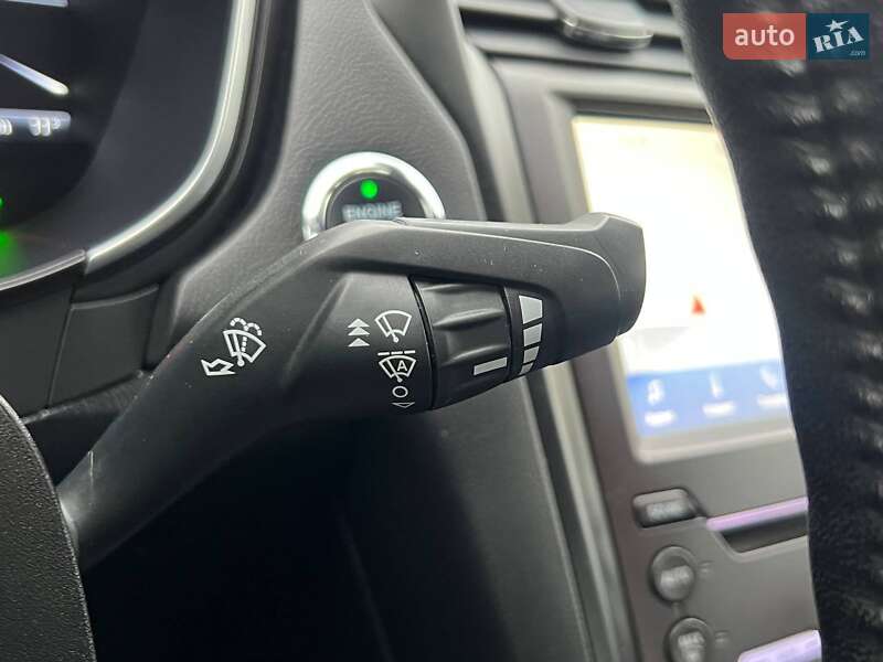 Седан Ford Fusion 2019 в Киеве