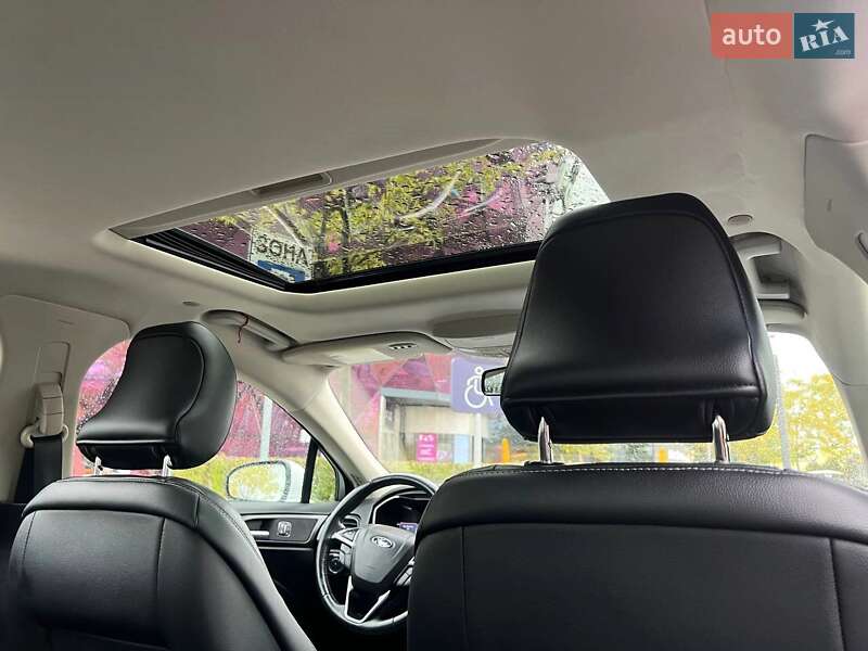 Седан Ford Fusion 2019 в Киеве