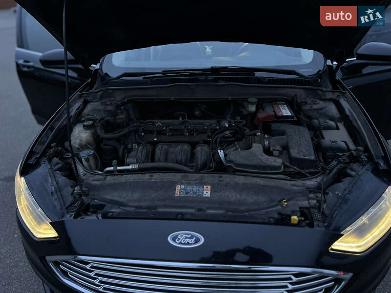 Седан Ford Fusion 2016 в Киеве
