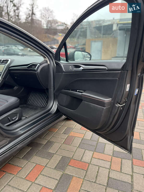 Седан Ford Fusion 2015 в Обухове фото 10 Седан Ford Fusion 2015 в Обухове