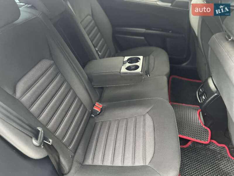 Седан Ford Fusion 2016 в Хмельницком фото 14 Седан Ford Fusion 2016 в Хмельницком